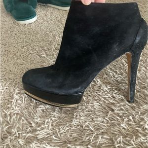 Very sexy Embellished Booties!!